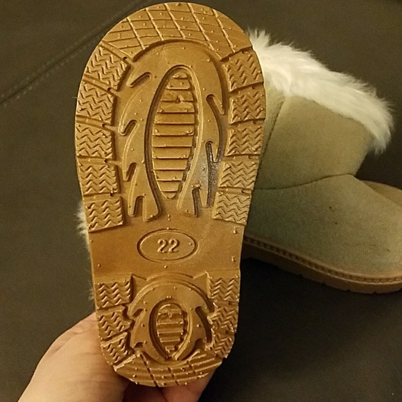 Faux Fur Button Boots - Picture 2 of 3